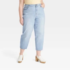 Women's Super-High Rise Tapered Balloon Jeans - Universal Thread™ -Universal Thread GUEST 0fd12cd5 2e6d 4b7c b1e5 371b855c5eb8