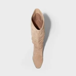 Universal Thread -Universal Thread GUEST 3e424ab5 05f2 4dea 90b1 d27608b8aab5