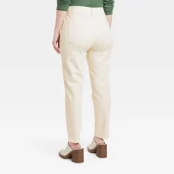 Women's High-Rise 90's Slim Straight Jeans - Universal Thread™ White 12 Women's High-Rise 90's Slim Straight Jeans - Universal Thread™ White -Universal Thread GUEST 60b0c78f d3fc 42cb 96ab 70110140b138