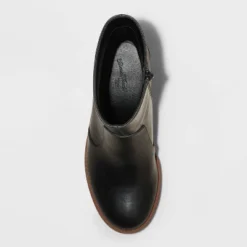 Universal Thread -Universal Thread GUEST 639862fb 6d7d 4a72 8da2 33fd665de0c6