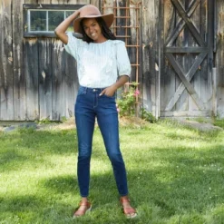 Women's Mid-Rise Skinny Jeans - Universal Thread™ Blue 11 Women's Mid-Rise Skinny Jeans - Universal Thread™ Blue -Universal Thread GUEST 79c5d75d 3685 4725 a3a1 fd8c271fb1a1