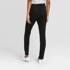Women's Mid-Rise Skinny Jeans - Universal Thread⢠Black