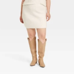 Women's Mini Sweater Skirt - Universal Thread™ -Universal Thread GUEST b5d0a821 0f21 4816 87cb f593b8994001