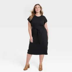 Women's Short Sleeve Knit Wrap Midi Dress - Universal Thread™ -Universal Thread GUEST b997f206 1079 4ce3 82c8 3bac79a6ff1b