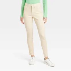 Women's High-Rise Skinny Jeans - Universal Thread™ White -Universal Thread GUEST db65ce7a 5779 4cbb aa65 468f3d7f7444