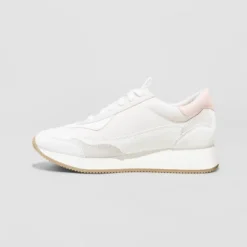 Women's Courtney Sneakers - Universal Thread™