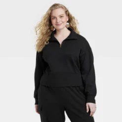 Women's Cropped Quarter Zip Sweatshirt - Universal Thread™ -Universal Thread GUEST fbb1f112 6a4a 4ac1 a880 ce51e382fb1e